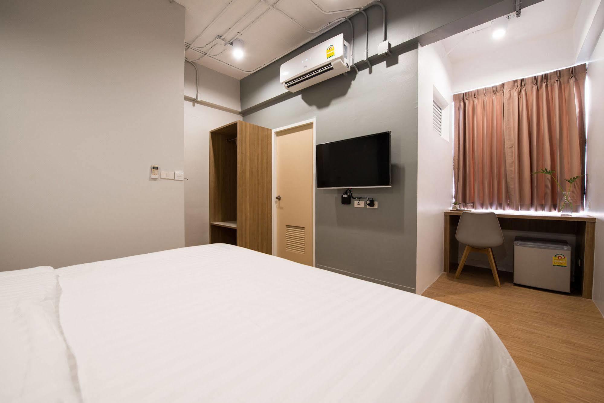 Shade House - Bitec Bangna Hotel Bangkok Eksteriør billede